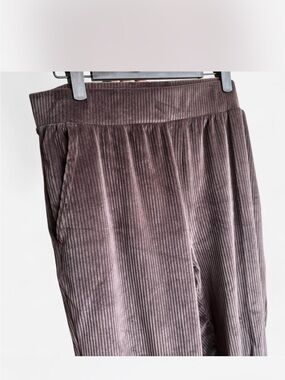 Large New Corduroy SweatPants - Brown